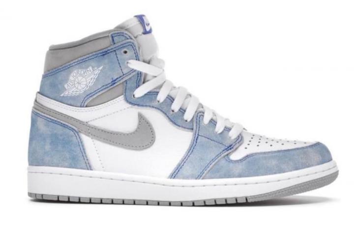 Jordan 1 high OG hyper blue